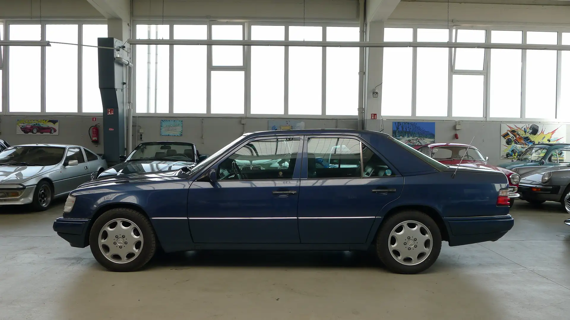 Mercedes-Benz E 420 E 420, CH-Import, technisch/optisch hervorragend Blau - 2