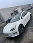 Tesla Model 3 Model 3 Standard Reichweite Plus Hinterradantrieb Weiß - thumbnail 2
