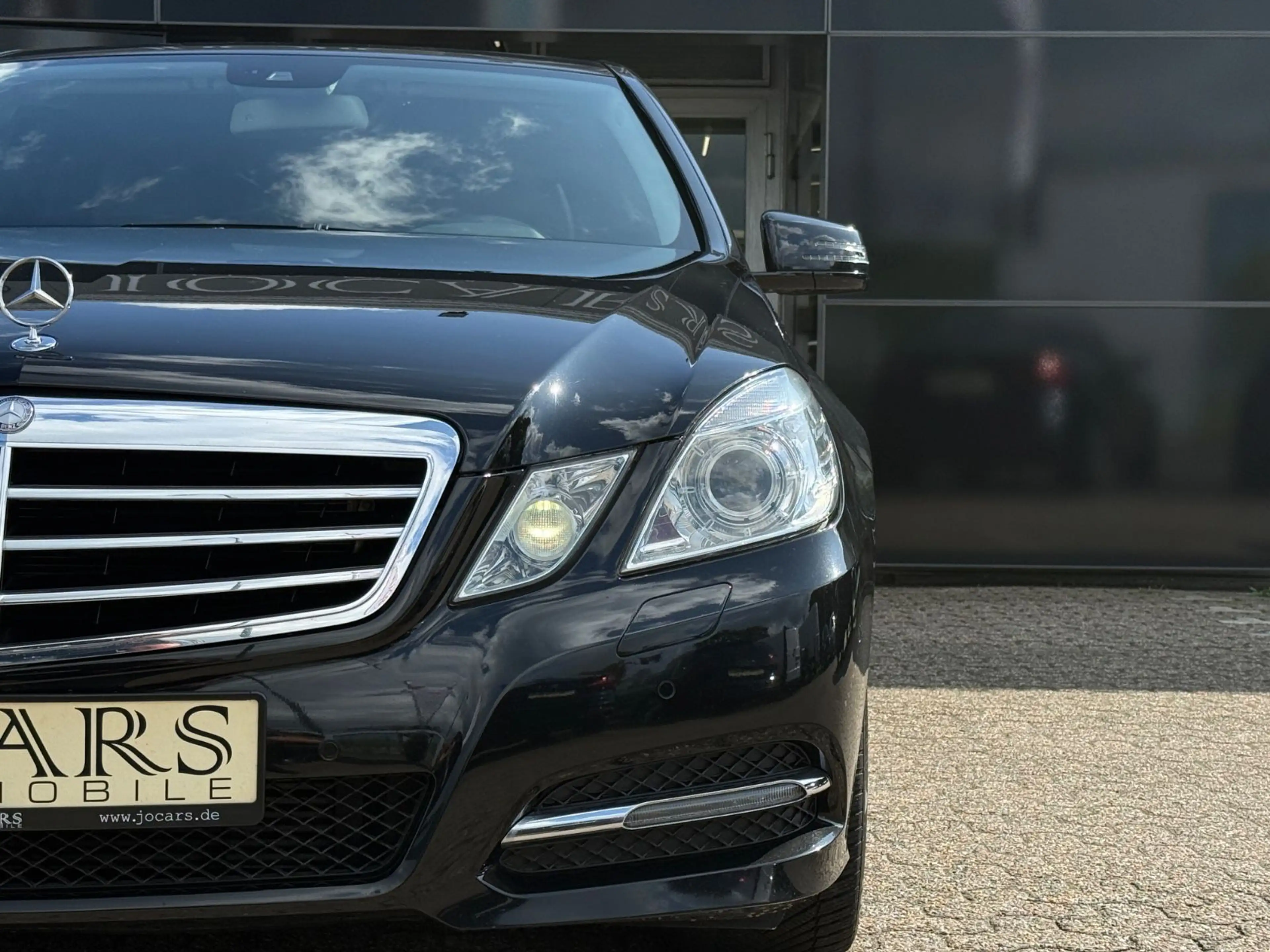 Mercedes-Benz E 200 E Limousine BlueEff. *AMBIENTE*TEMP*SH — photo 3