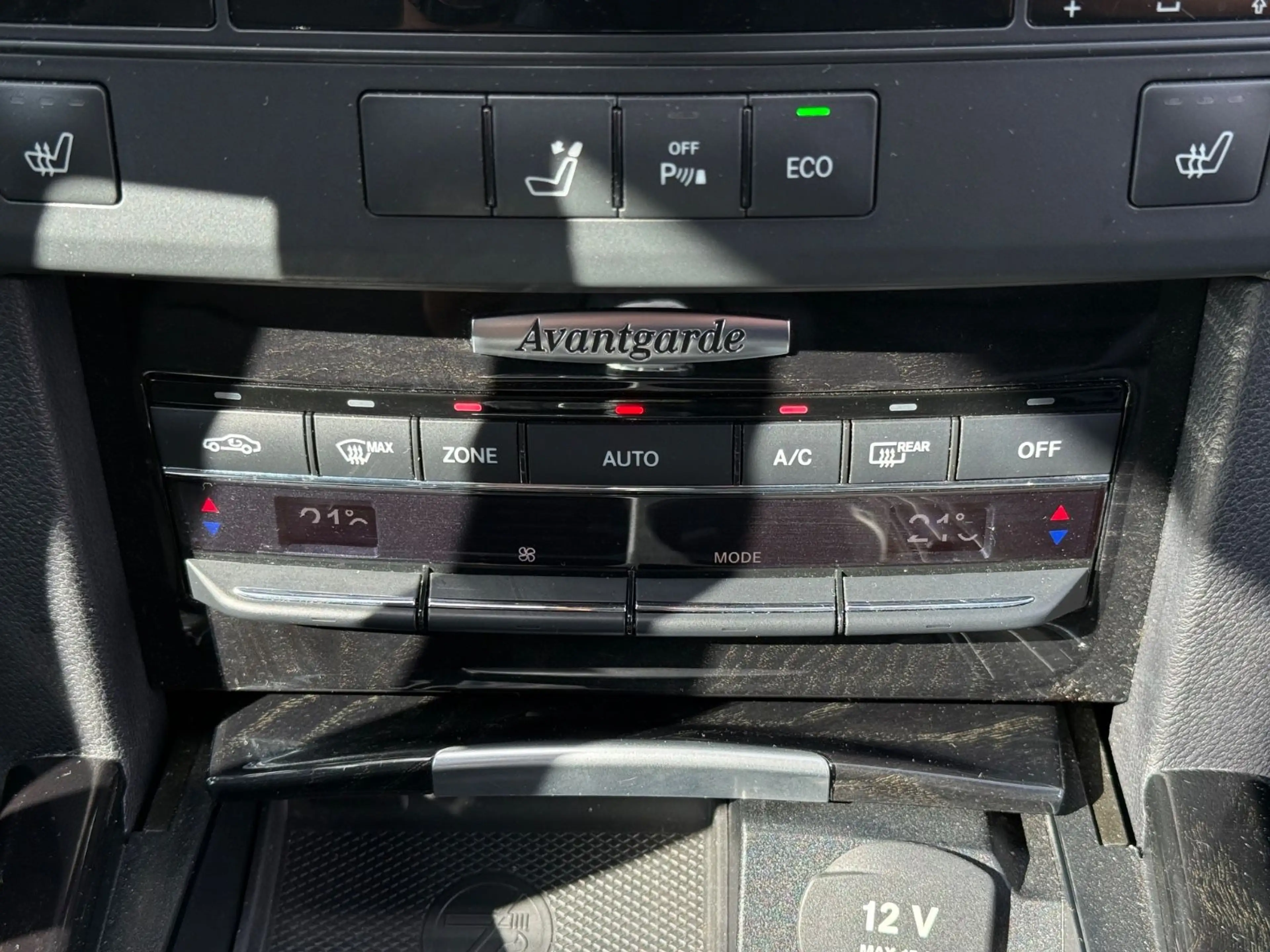 Mercedes-Benz E 200 E Limousine BlueEff. *AMBIENTE*TEMP*SH — photo 19