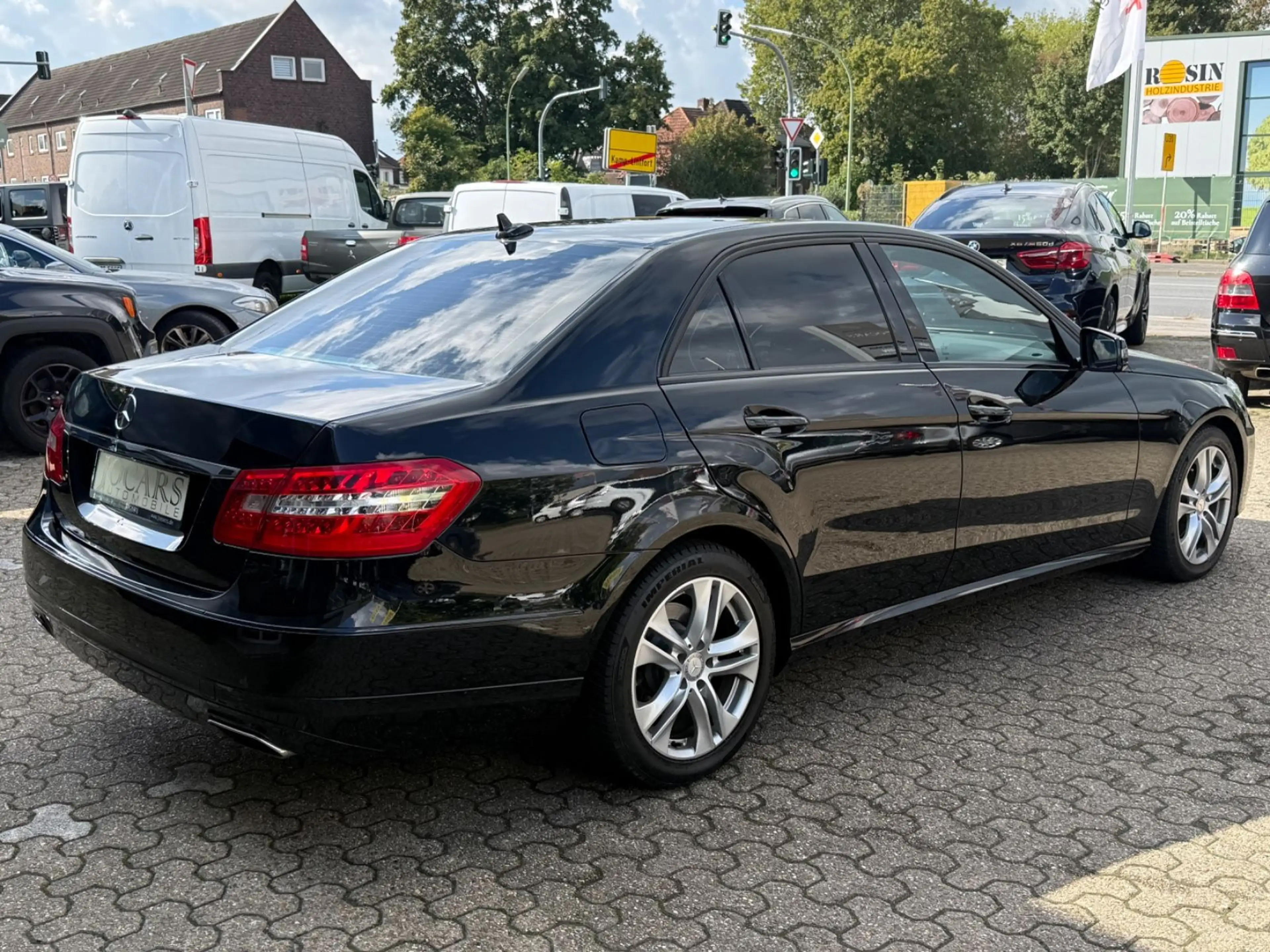Mercedes-Benz E 200 E Limousine BlueEff. *AMBIENTE*TEMP*SH — photo 8