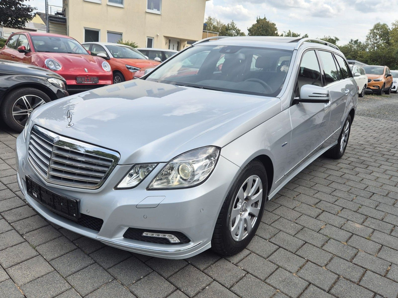 Mercedes-Benz E 350 CGI BlueEff Elegance LEDER SHZ KLIMAAUT NA — photo 3