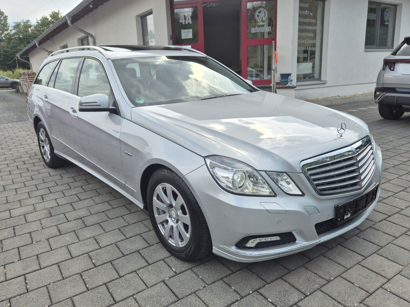 Mercedes-Benz E 350 CGI BlueEff Elegance LEDER SHZ KLIMAAUT NA — photo 2
