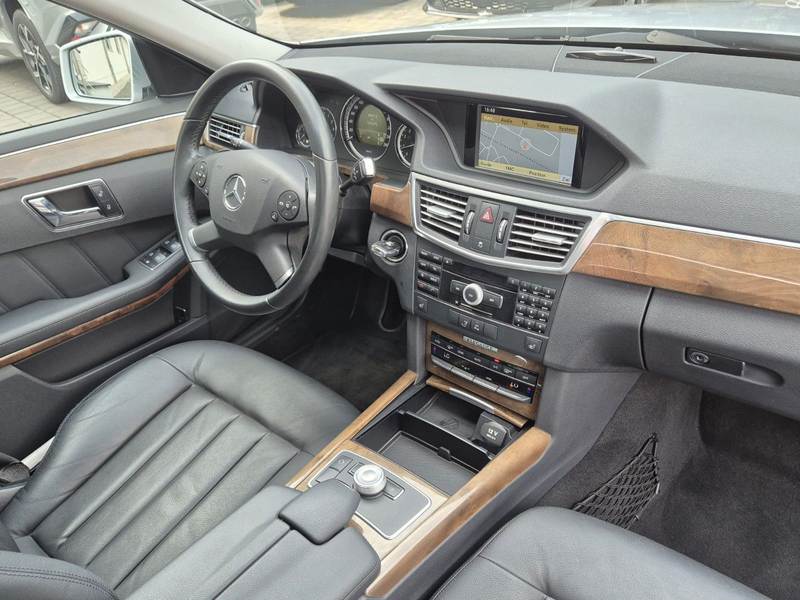 Mercedes-Benz E 350 CGI BlueEff Elegance LEDER SHZ KLIMAAUT NA — photo 9