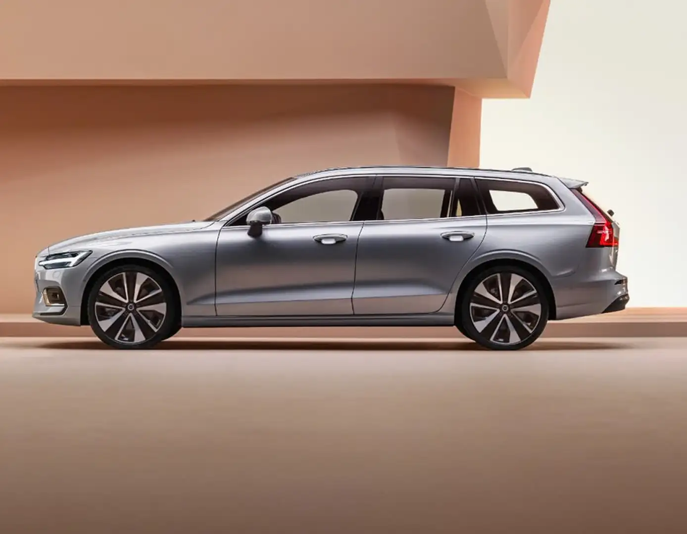 Volvo V60 D4 Momentum Geartronic - 1