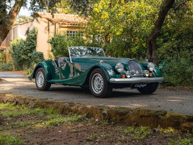 Morgan Plus 8