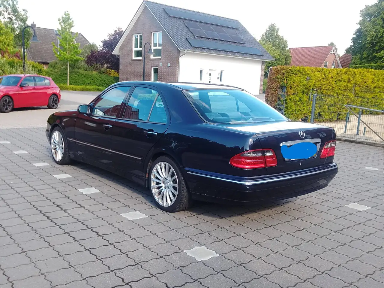 Mercedes-Benz E 240 Avantgarde, foto 2