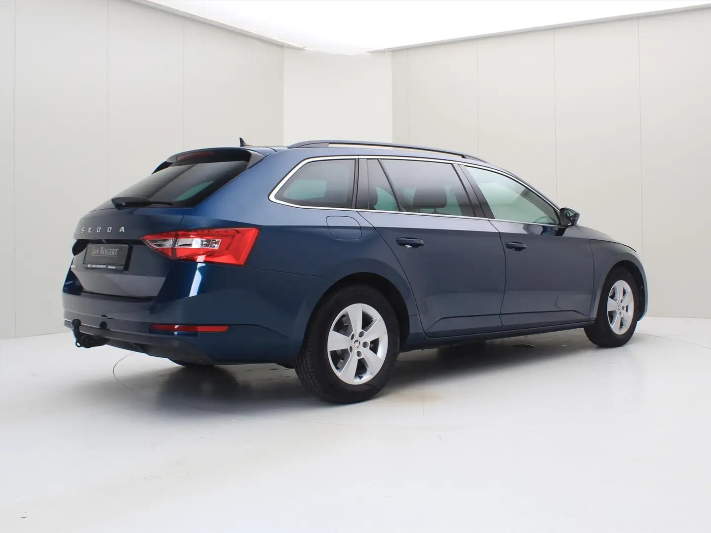 Skoda Superb Combi 1.5 TSI ACT 150pk 6-bak Ambition [ TREKHAAK+ Blauw - 2