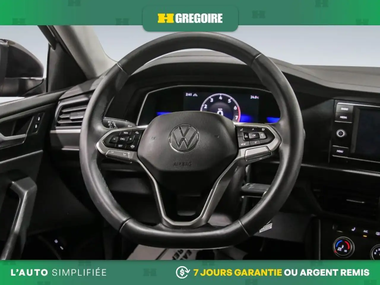 Volkswagen Jetta снимка Volkswagen Jetta
