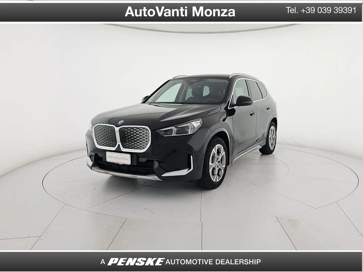 BMW iX1 iX1 eDrive 20 xLine Nero - 1