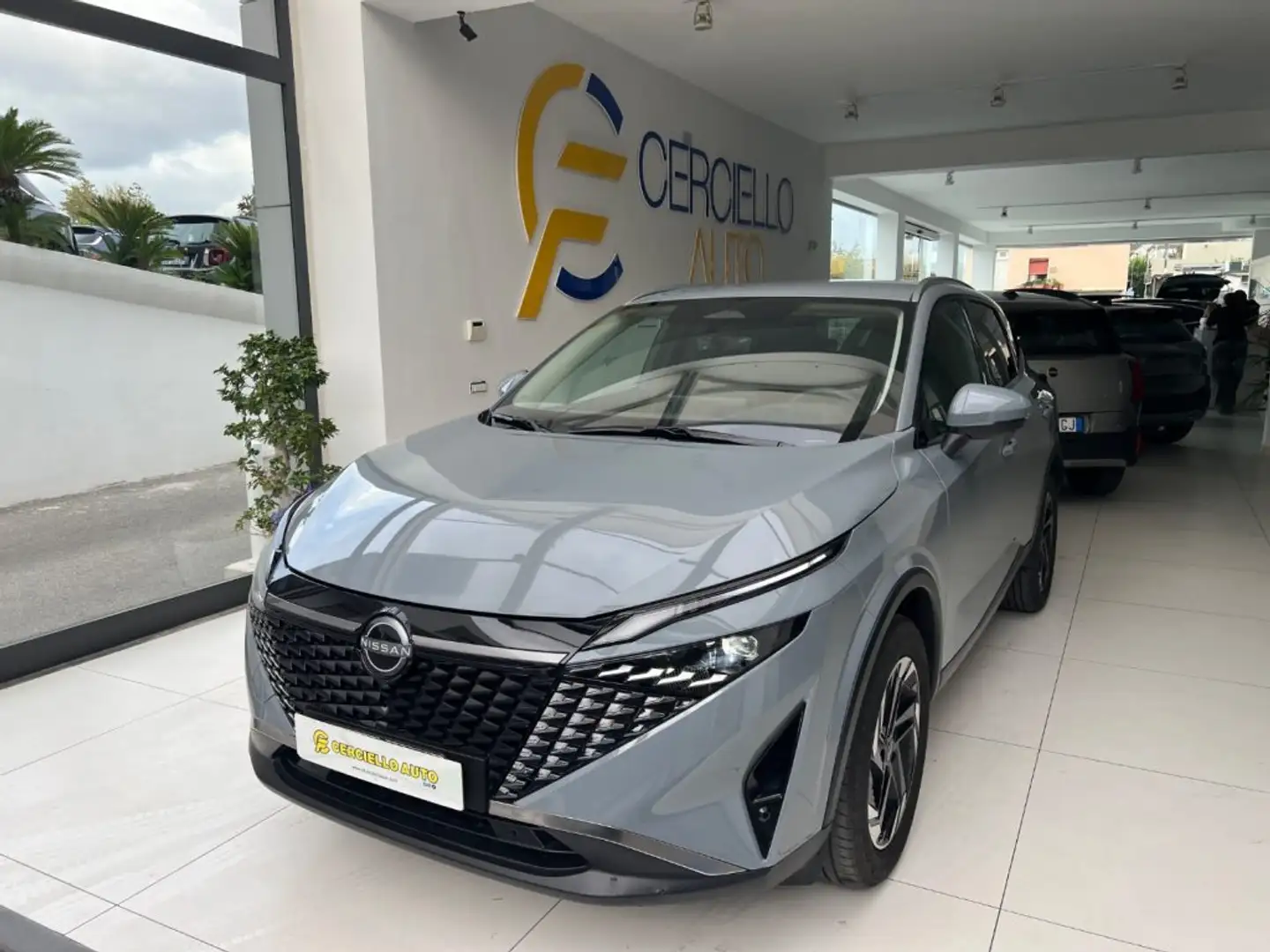 Nissan Qashqai MHEV 140 CV N-Connecta TUA DA €259,00 MENSILI Grigio - 2