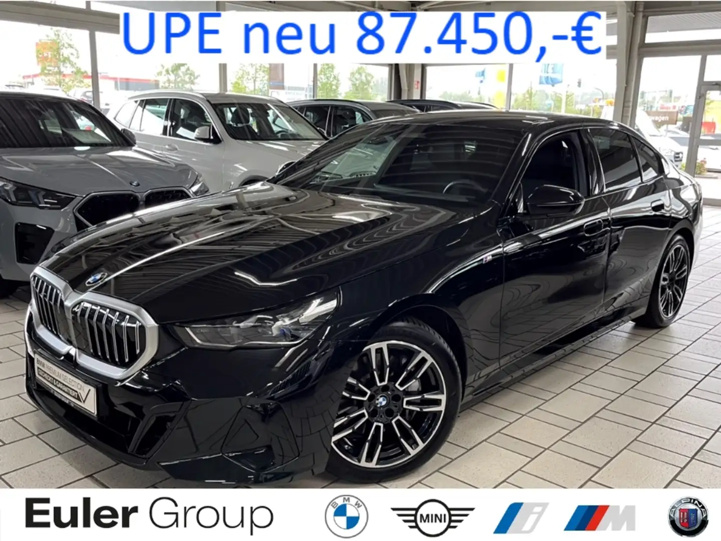 BMW 540 d xDrive M Sport H/K KomfSi belüftet Travel+Comf. Černá - 1