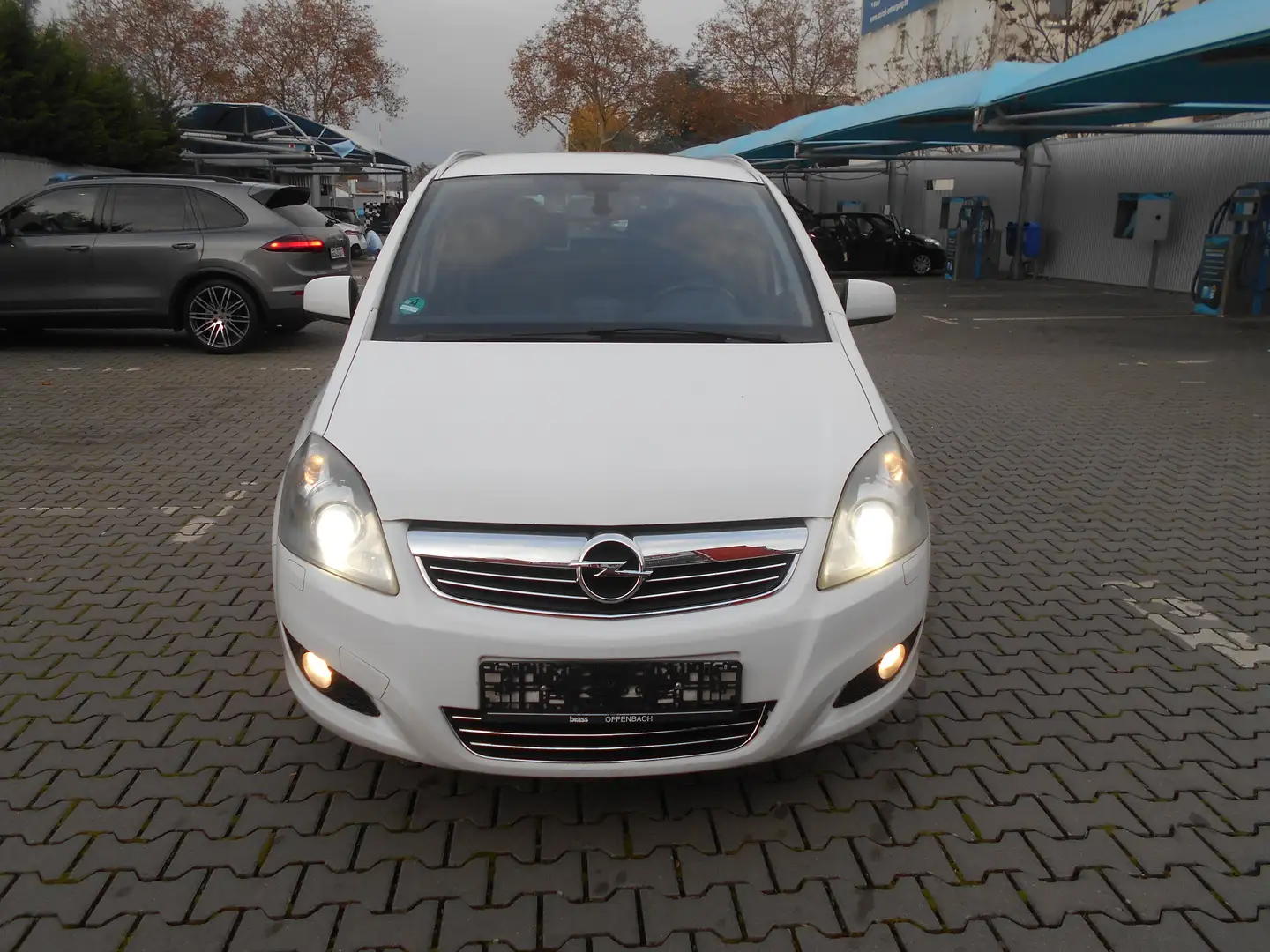 Opel Zafira Innovation "110 Jahre"/KLIMA/EURO 4 Weiß - 1