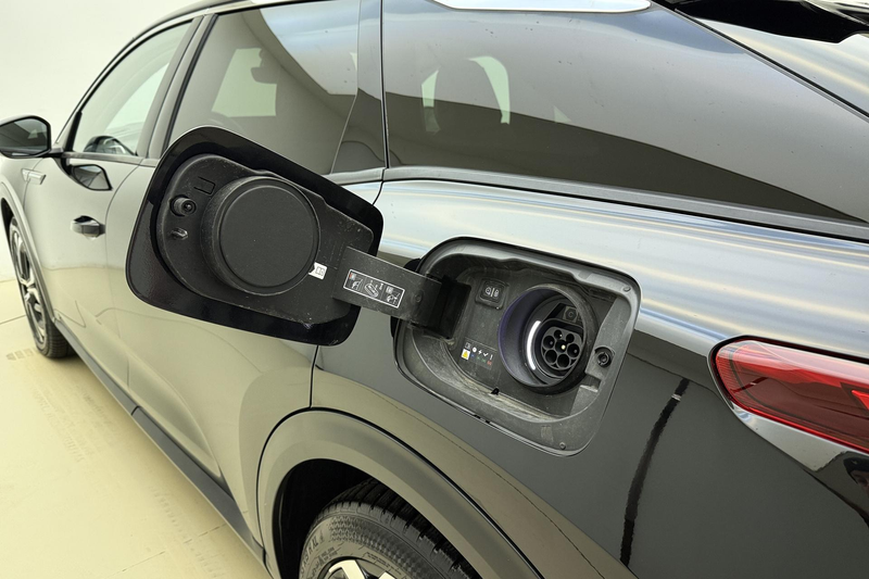 Citroen C5 X 1.6 Plug-in Hybrid 225 Shine Automaat | Navigatie — photo 3