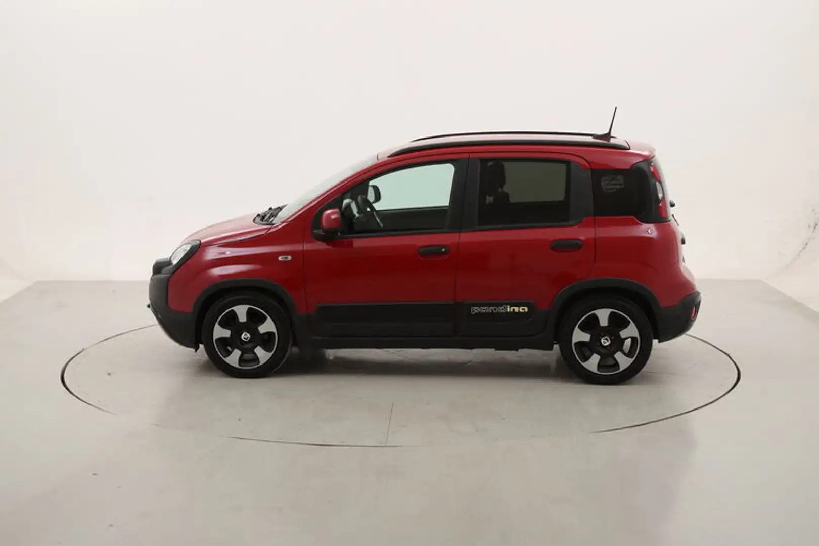 Fiat Panda Hybrid Pandina Cross 1.0 Mild Hybrid 70CV Rouge - 2