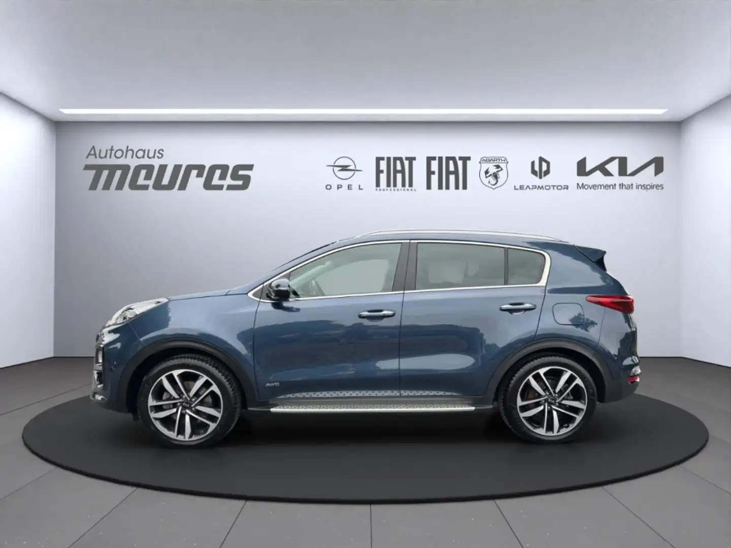 Kia Sportage Platinum AWD DCT El. Heckklappe e-Sitze JBL Indukt Синій - 2