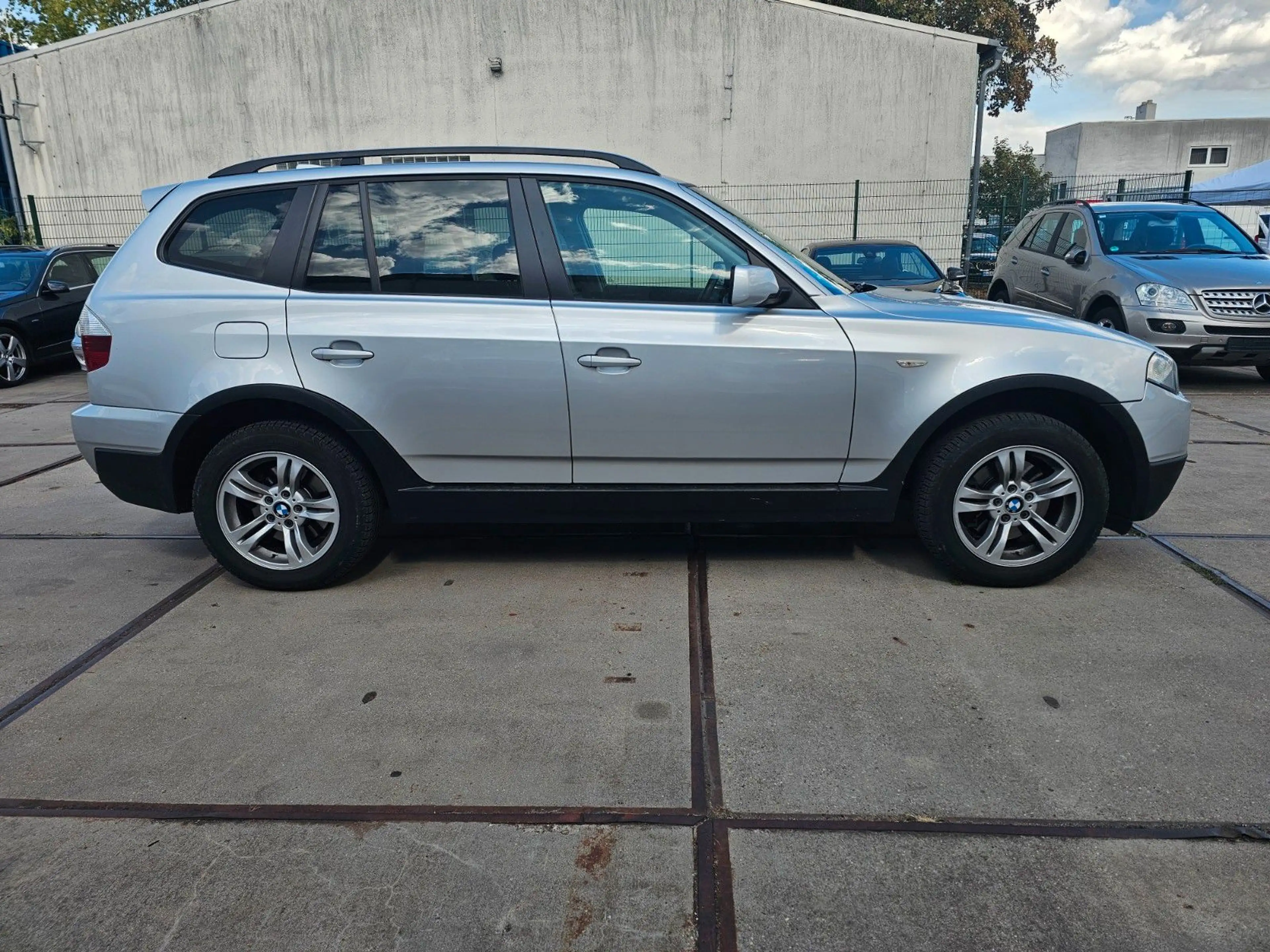 BMW X3 2.0 d — photo 4