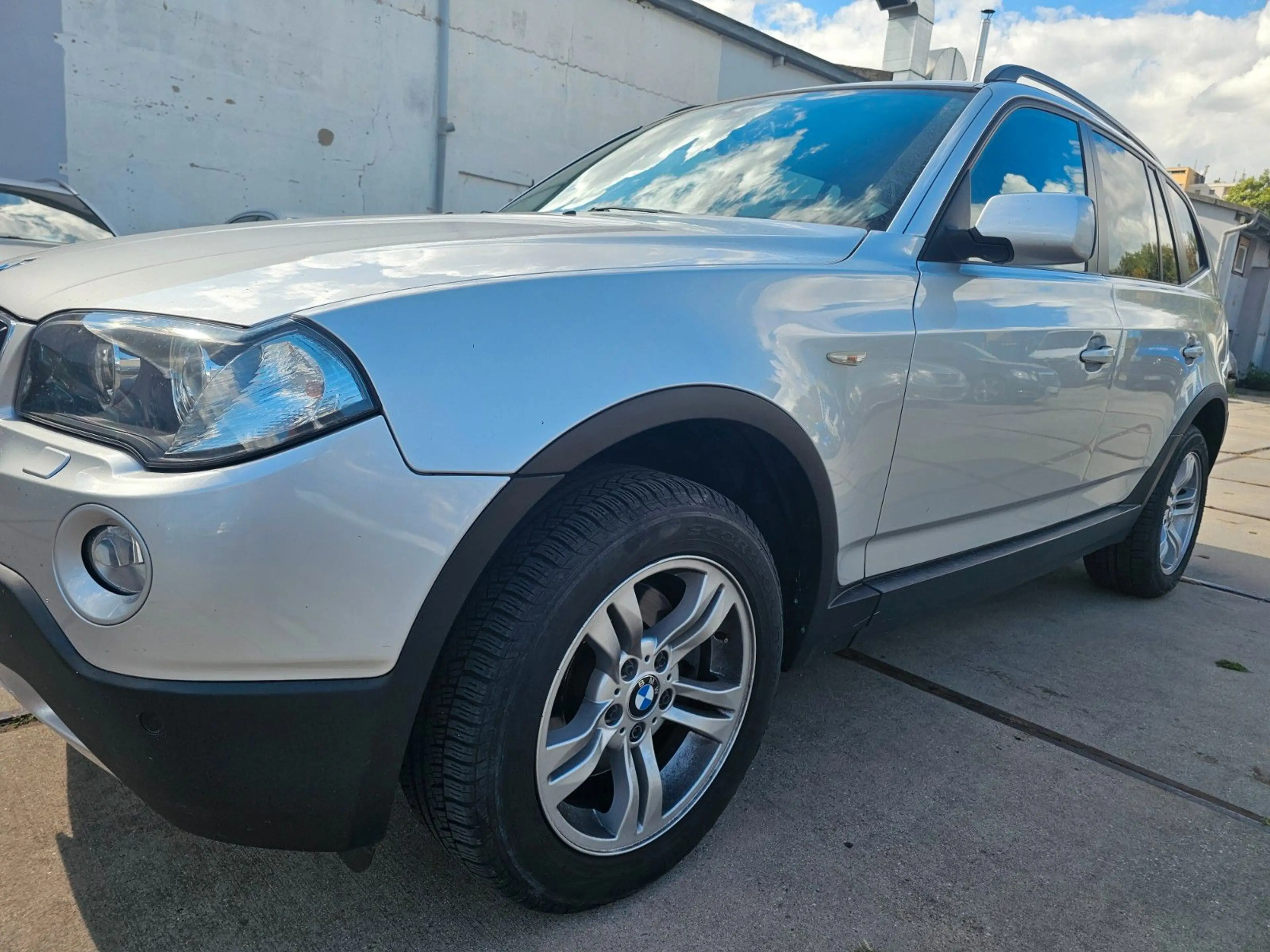 BMW X3 2.0 d — photo 9