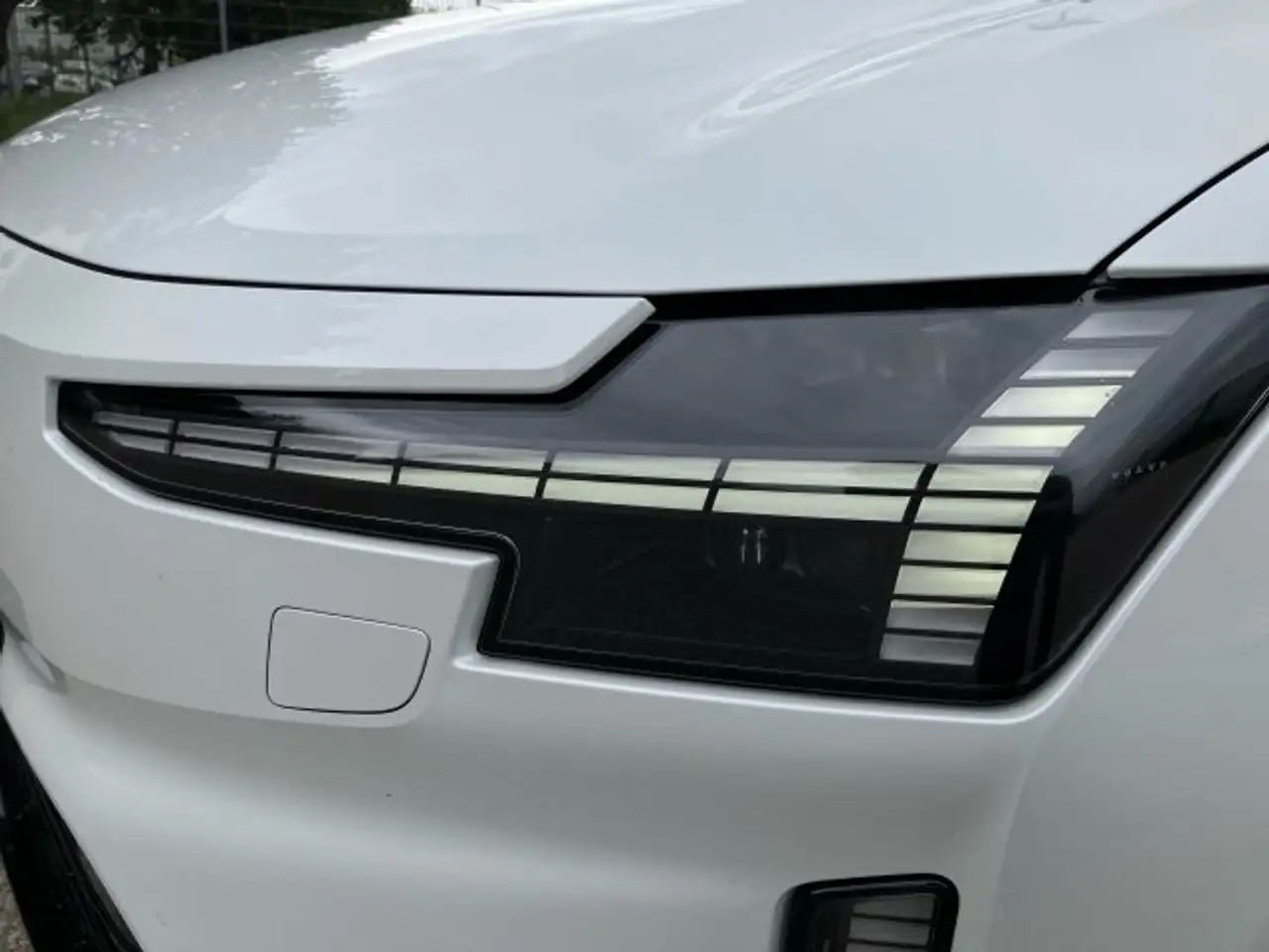 Volvo ES90 2026