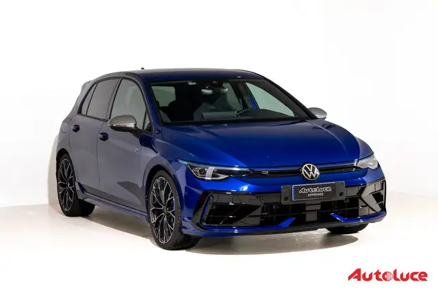 Volkswagen Golf view 3