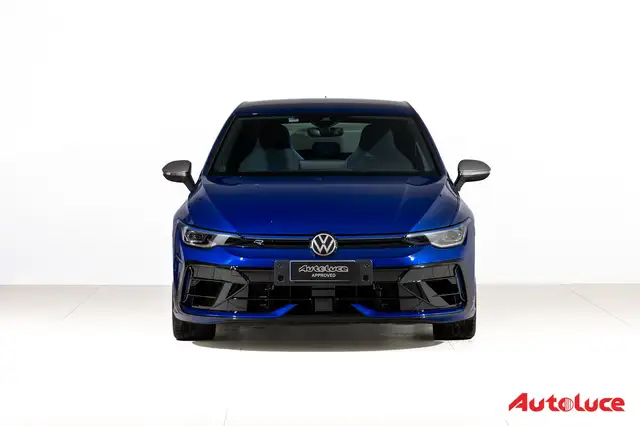 Volkswagen Golf view 2