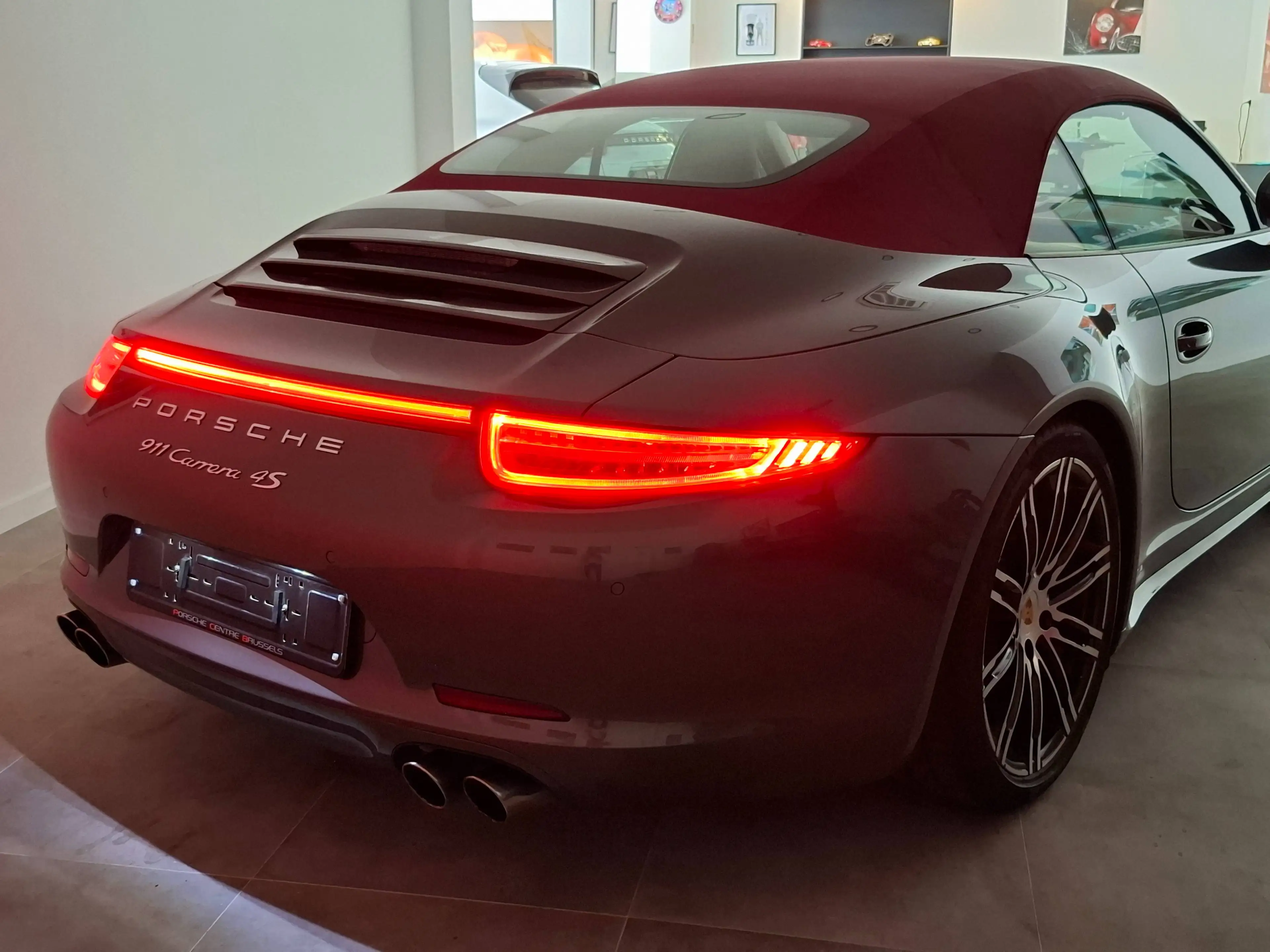 Porsche 911 911 Carrera 4S Cabriolet 3.8i PDK — photo 6