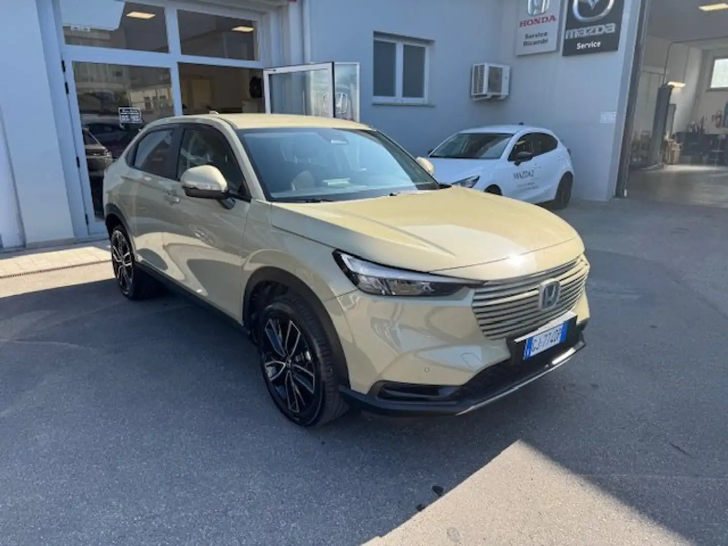 Honda HR-V HR-V III 2022 1.5 hev Elegance ecvt - 2