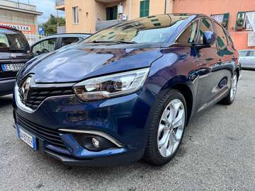 1.7 blue dci Initiale Paris 120cv edc