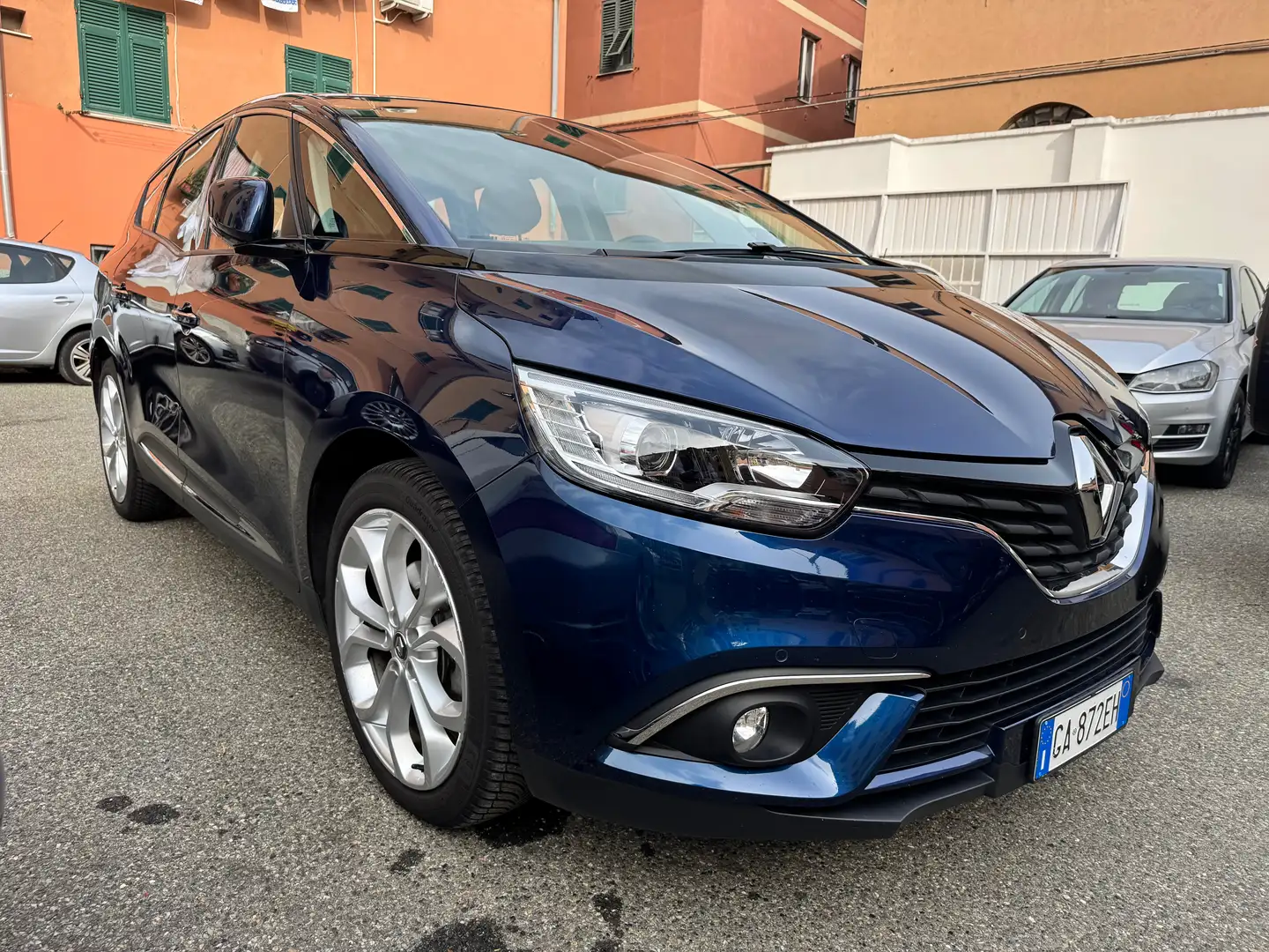 Renault Grand Scenic 1.7 blue dci Initiale Paris 120cv edc cerchi 20" Blau - 2