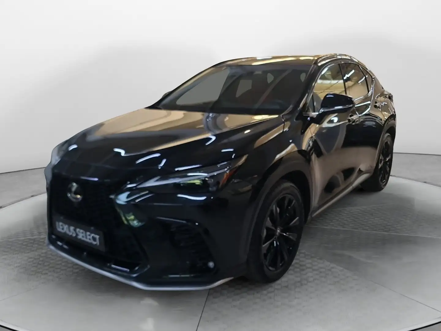 Lexus NX 300 NX Plug-in 4WD F-Sport Zwart - 1