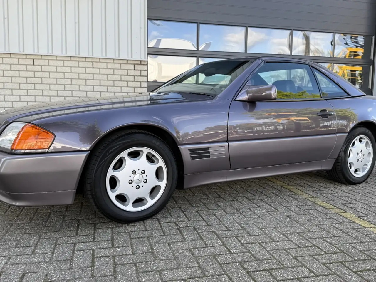 Mercedes-Benz SL 300 SL-24, foto 2