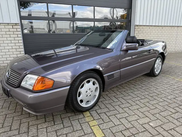 Mercedes-Benz SL 300 SL-24
