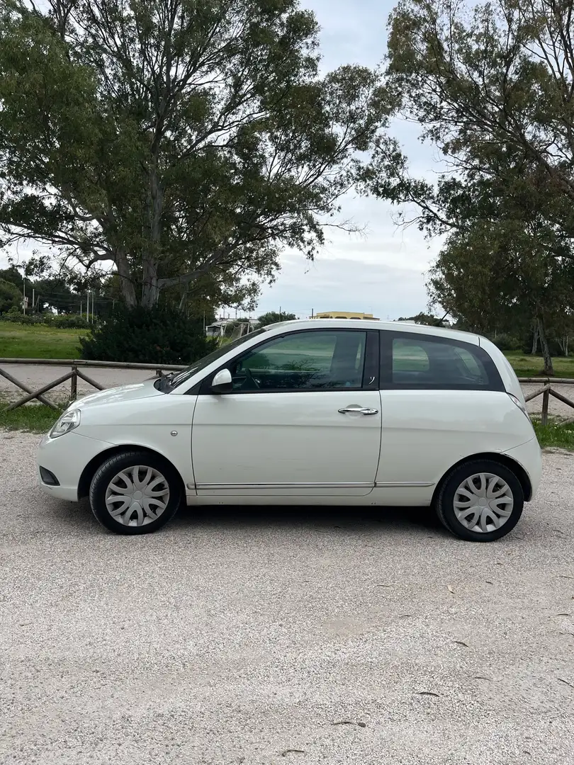 Lancia Ypsilon 1.2 8v Elle - 2