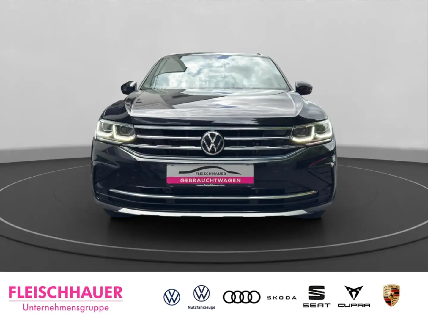 Volkswagen Tiguan Elegance 4Motion 2.0 TDI MATRIX+AHK+PANO+ACC+NAVI+ Negro - 2