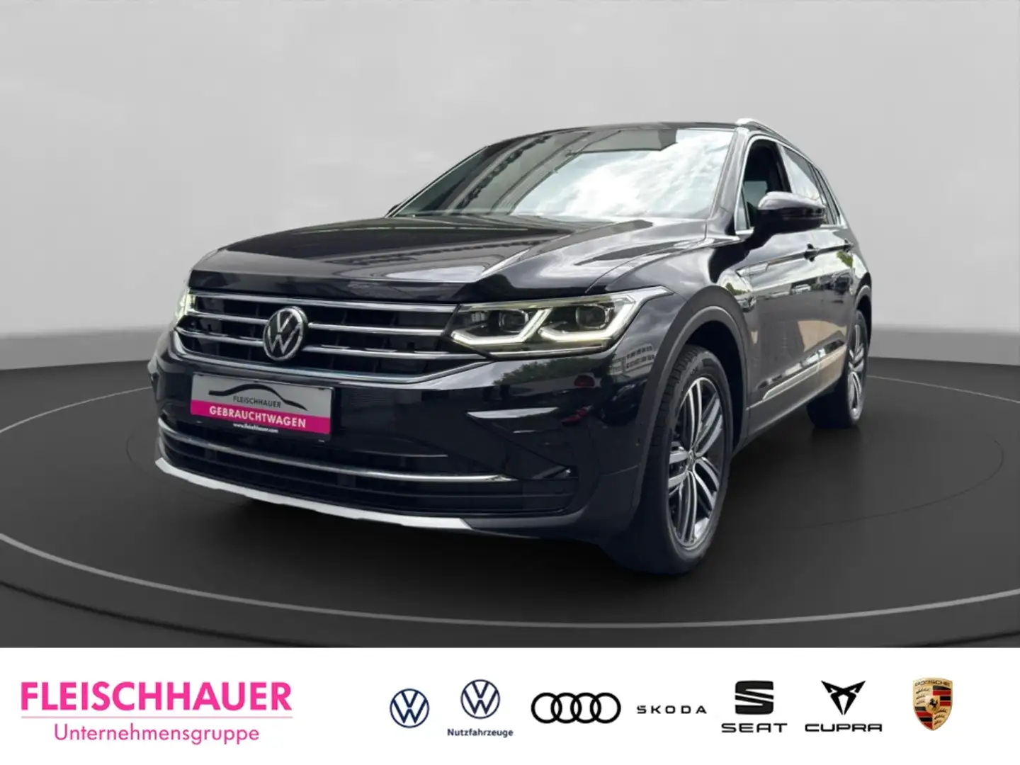 Volkswagen Tiguan Elegance 4Motion 2.0 TDI MATRIX+AHK+PANO+ACC+NAVI+ Negro - 1