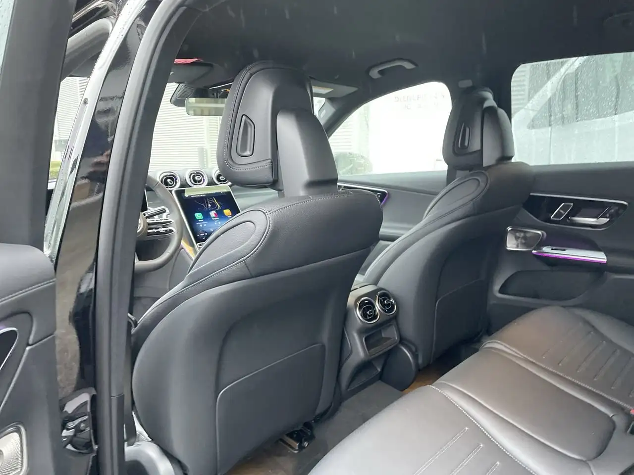 Mercedes-Benz GLC снимка Mercedes-Benz GLC