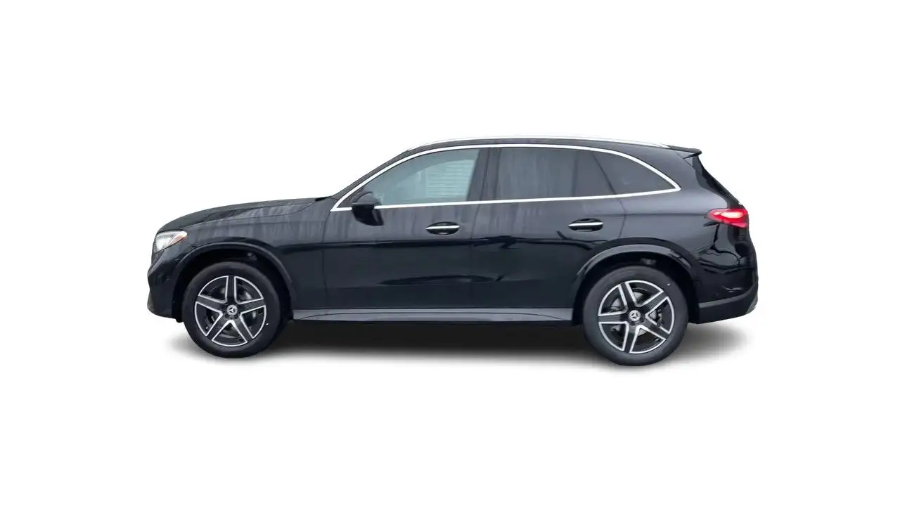 Mercedes-Benz GLC снимка Mercedes-Benz GLC