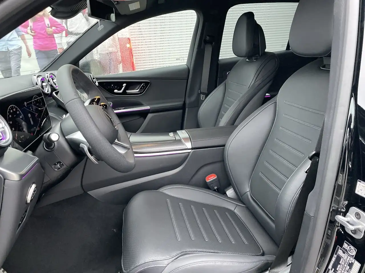 Mercedes-Benz GLC снимка Mercedes-Benz GLC