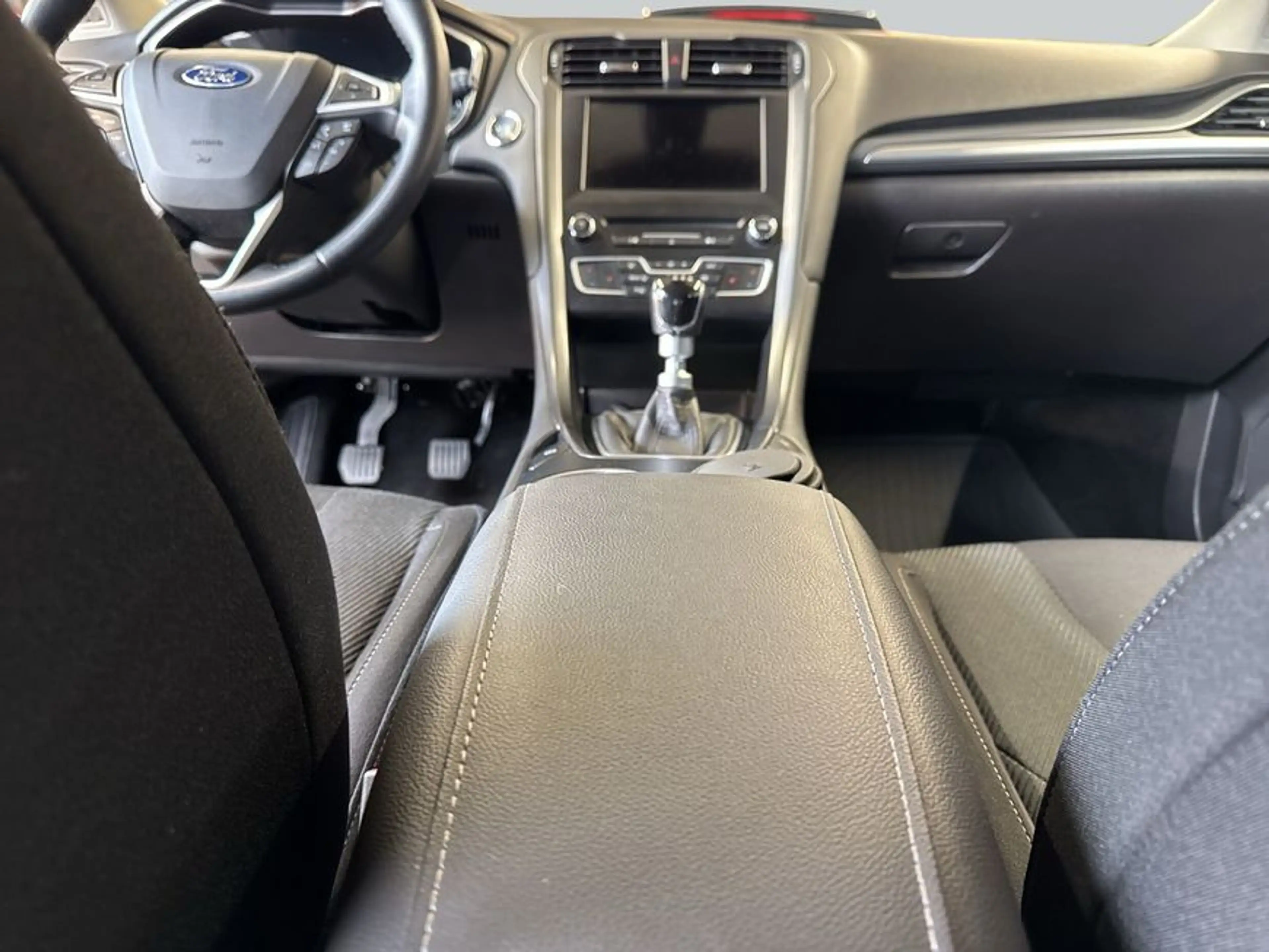 Ford Mondeo Turnier 1.5 EcoBoost Titanium AHZV * RFC — photo 14