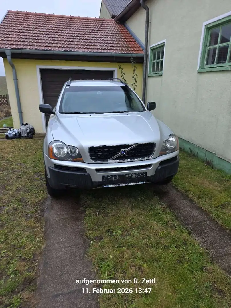 Volvo XC90 T5 2.5 Geartronic - 1