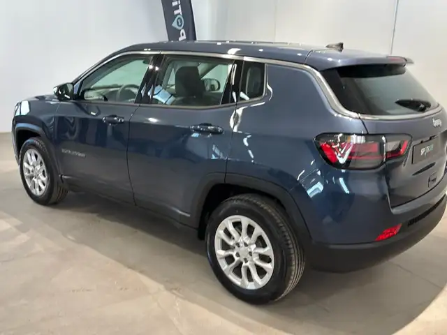 Jeep Compass view 6