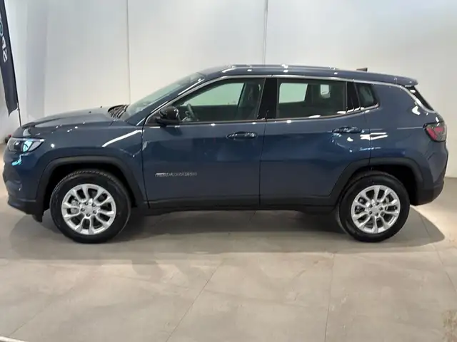 Jeep Compass view 7
