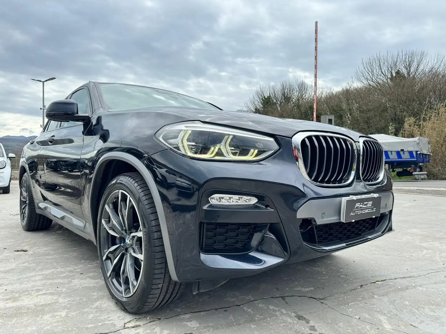 BMW X4 D MSPORT X M SPORT M-SPORT 20" PELLE LED ACC MY19 Schwarz - 2