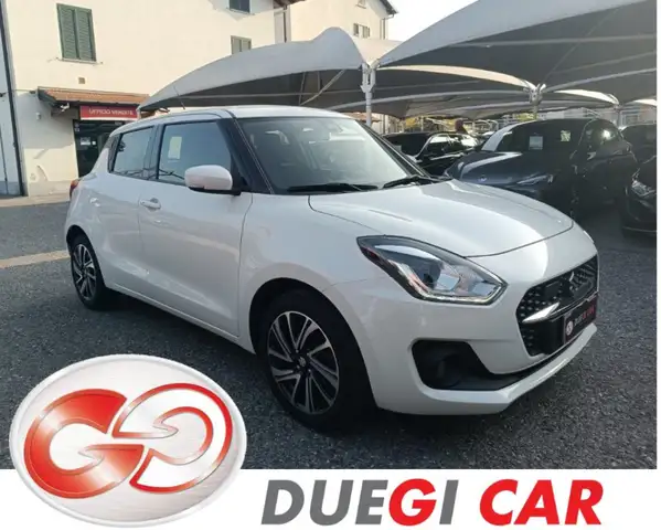 Suzuki Swift 1.2 Hybrid Top