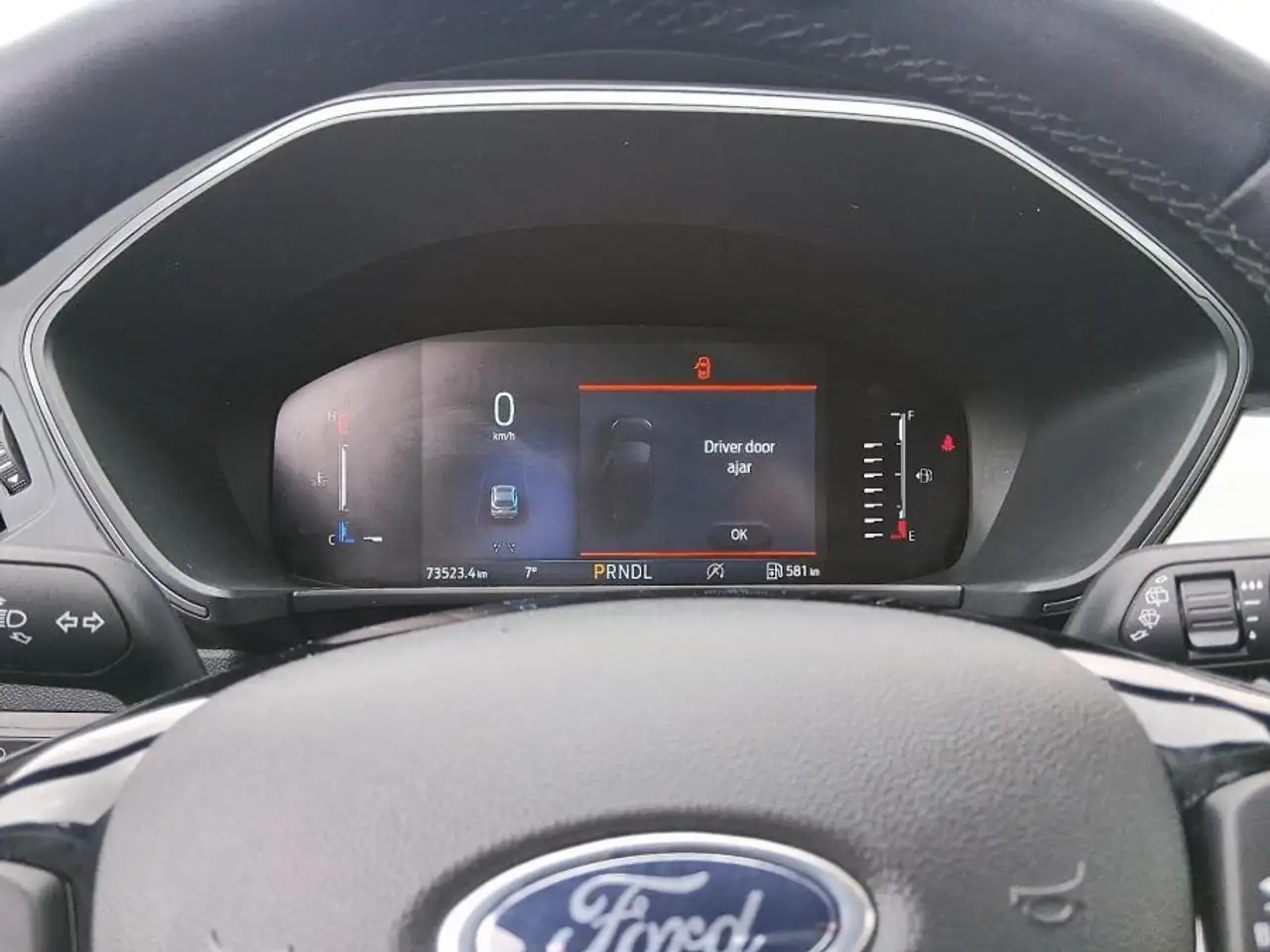 Ford Escape снимка Ford Escape