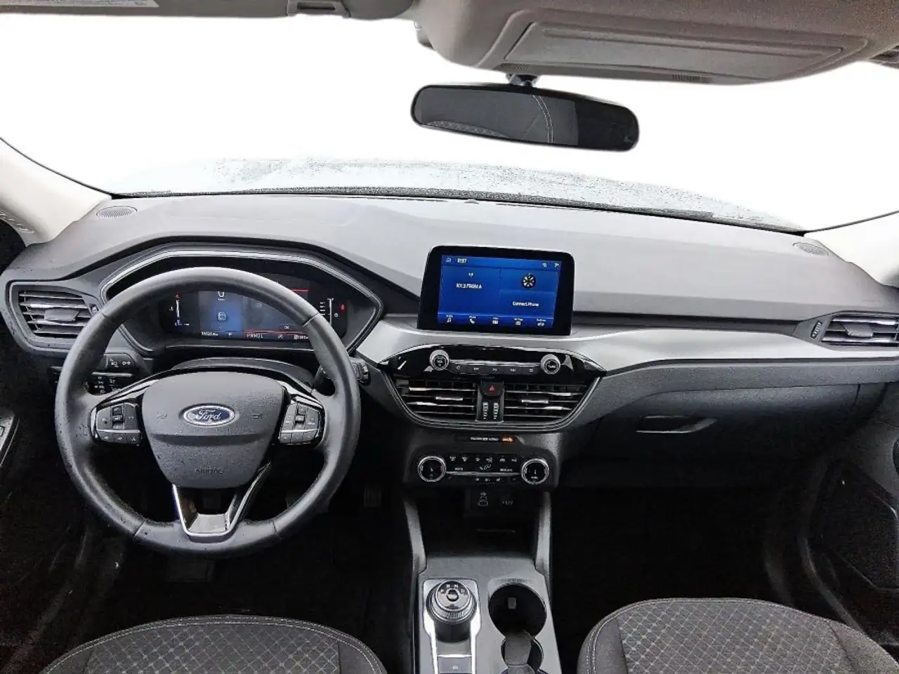 Ford Escape снимка Ford Escape