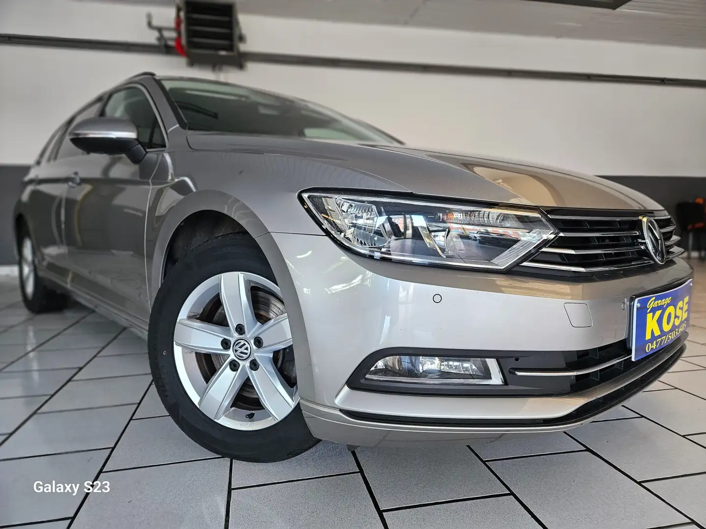 Volkswagen Passat SW 1.4 TSI//NAVIGATION//SIEGES SPORT//GARANTIE Gris - 2