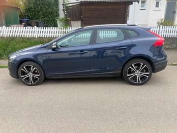 V40 Cross Country D4 Geartronic