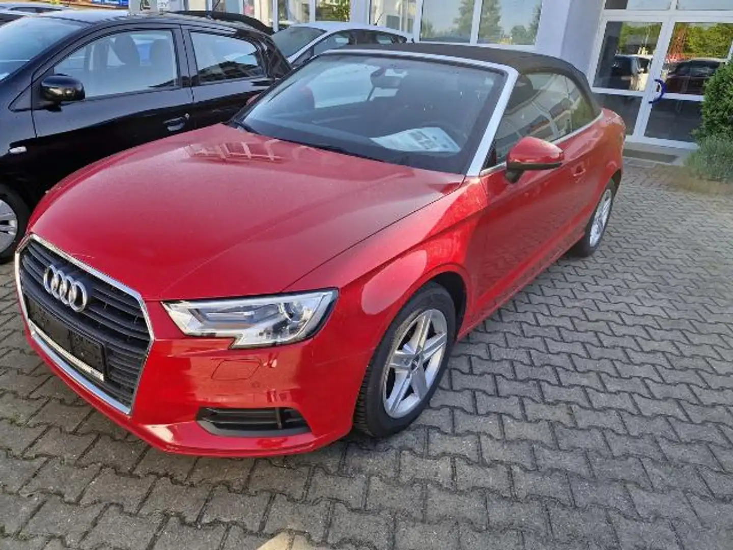 Audi A3 Cabriolet Windschott/Kamera/Bi-Xenon/SHZ Rot - 1