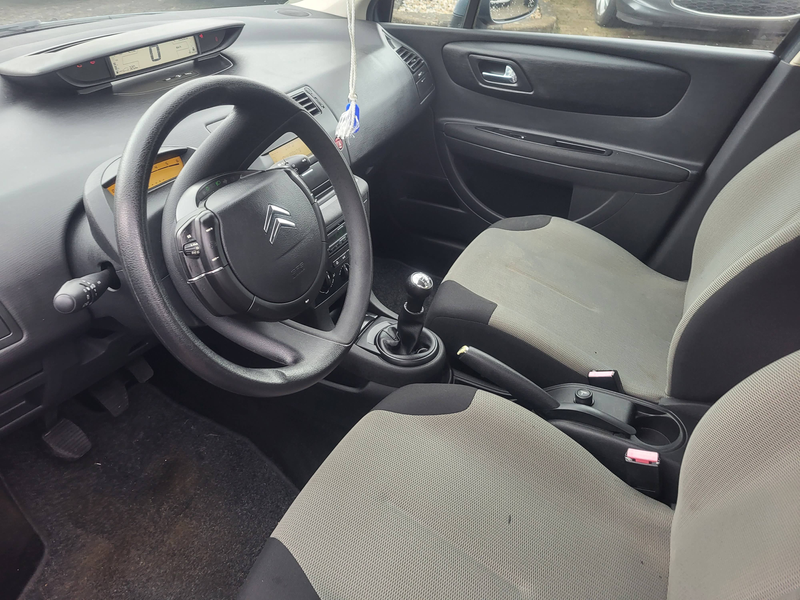 Citroen C4 Style*Klima*wenig Km*Tempomat*TÜV Neu — photo 8